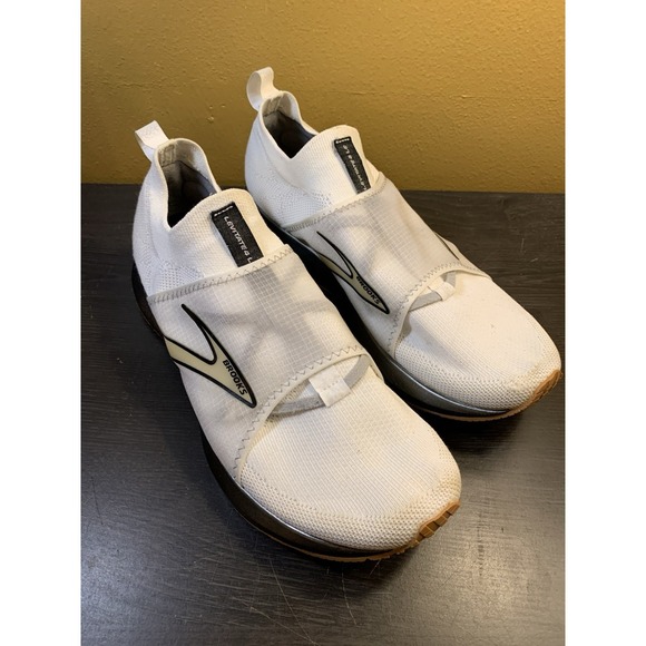 Brooks Other - Brooks Levitate 4 LE Shoe Men Sz 8 White Black Lace Up Low Top Running